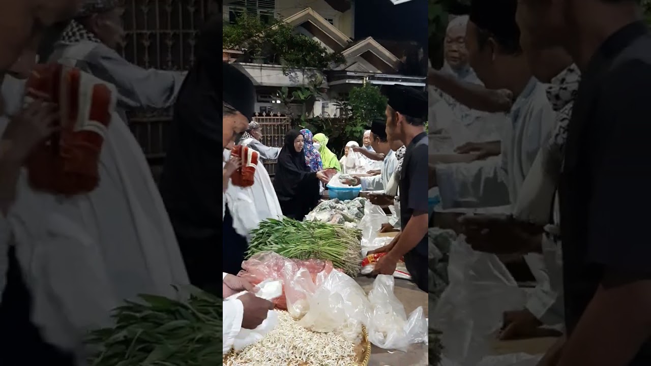 Melimpah berkah untuk jamaah subuh di masjid Falahuddarain.