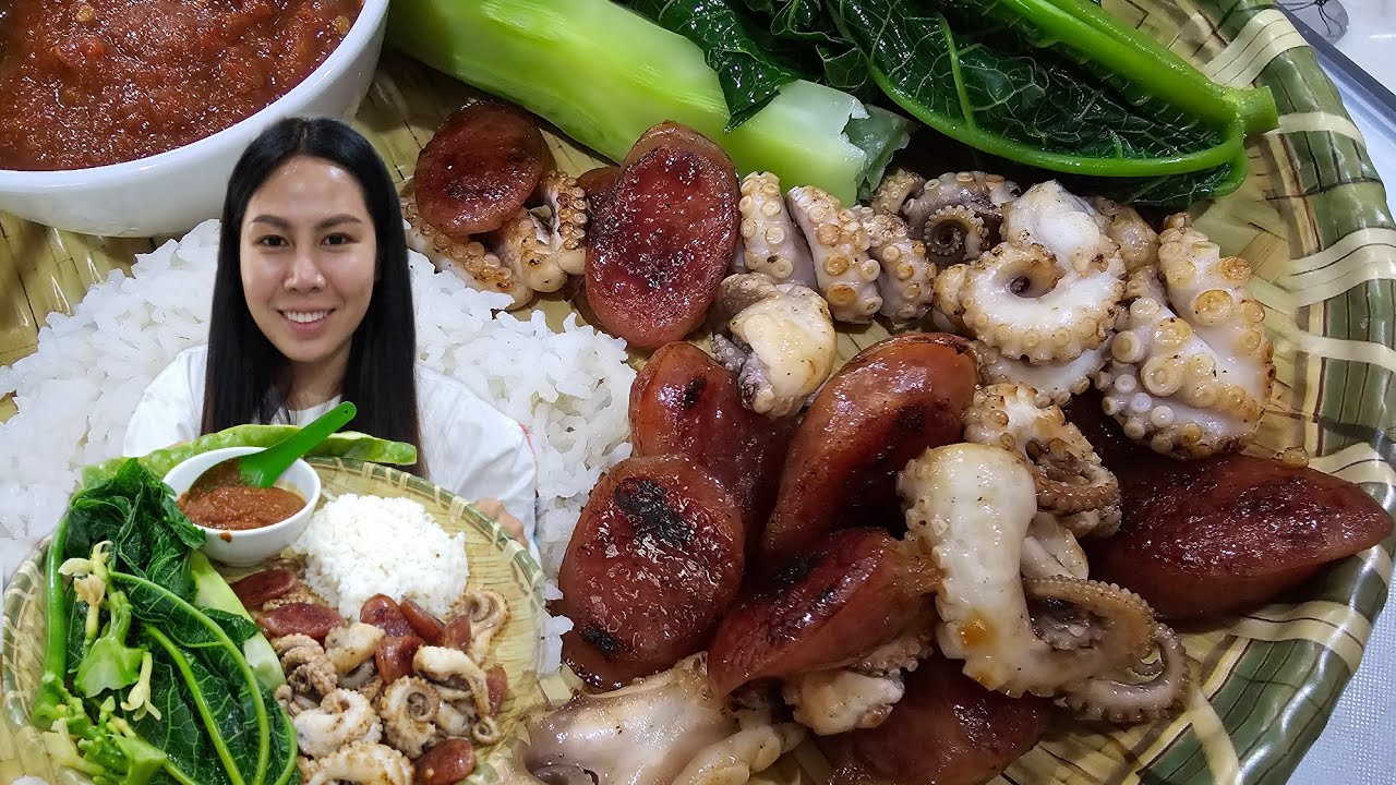 วันนี้กินข้าวกับหมึกสายผัดกับกุนเชียงและกินกับผักที่เหลือวันนี้มีสะตอฝักกินทั้งเปลือกด้วยค่ะ