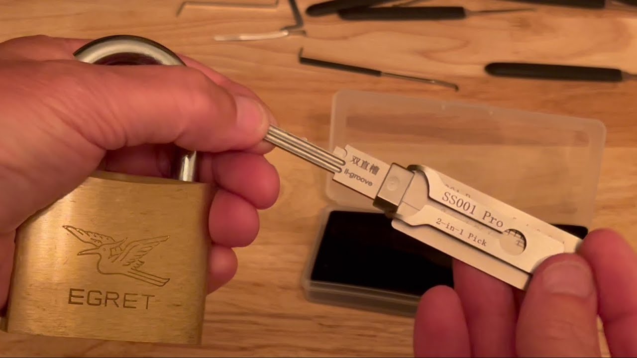 1084. Замок Egret Padlock вскрыт с помощью отмычки SS001 Pro II-groove 2 в 1.