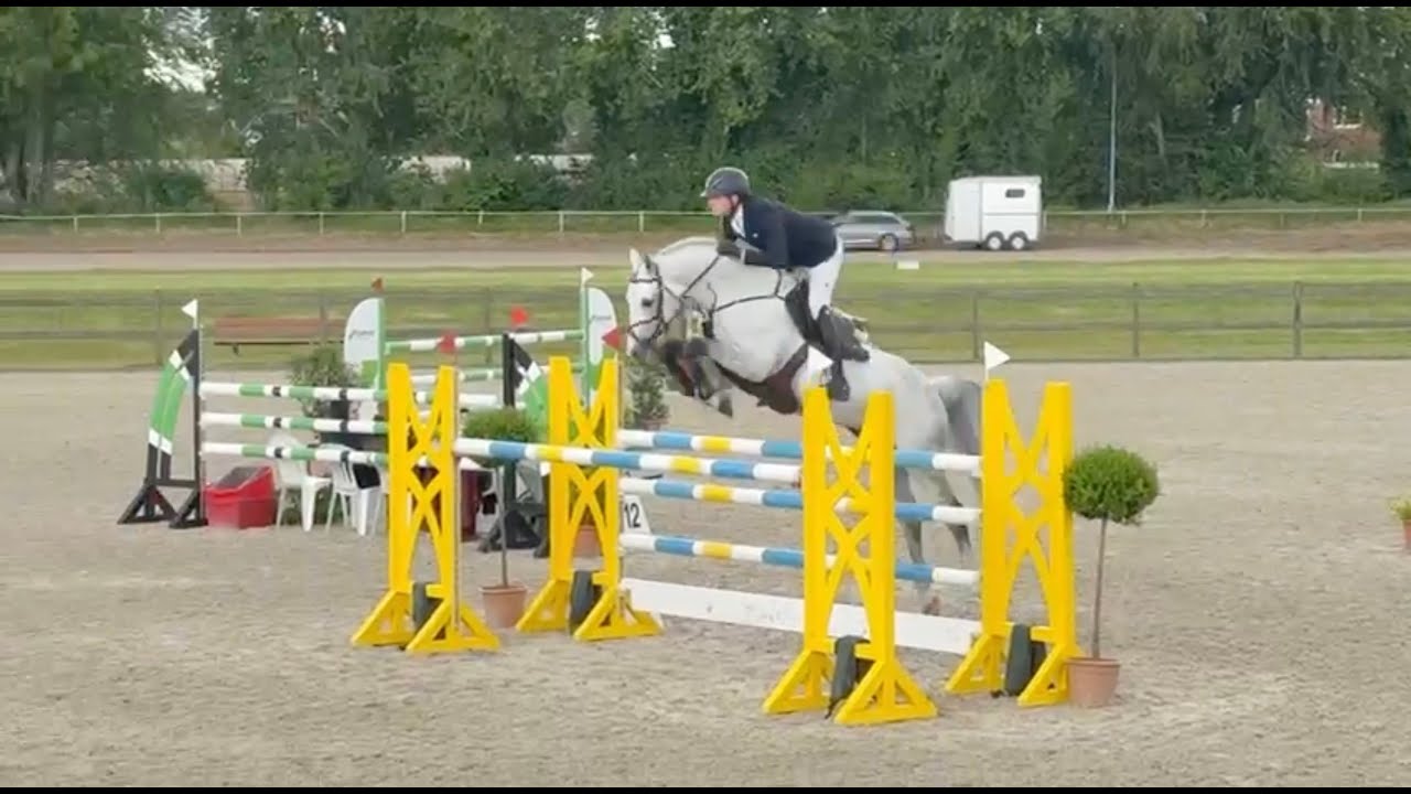Cahil v. Cornet Obolensky und Lucas Wenz – Sieg im M**-Springen