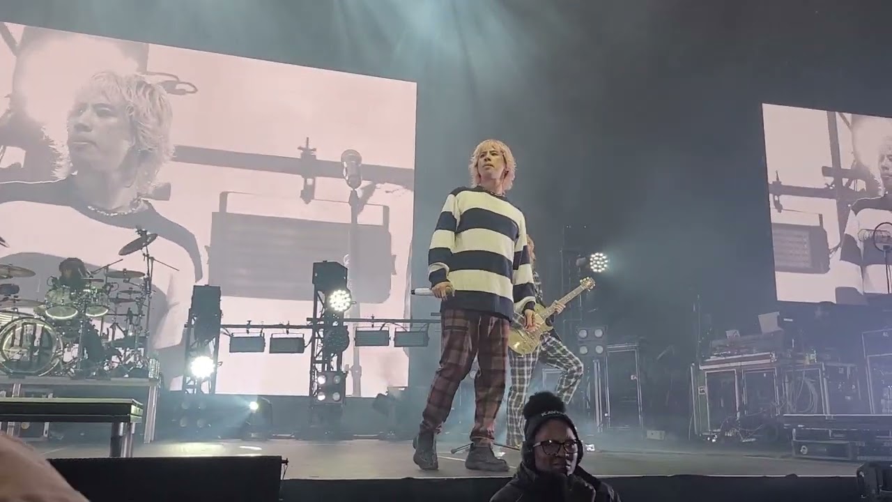 ONE OK ROCK - Tropical Therapy @ Laval Place Bell 03/06/2025