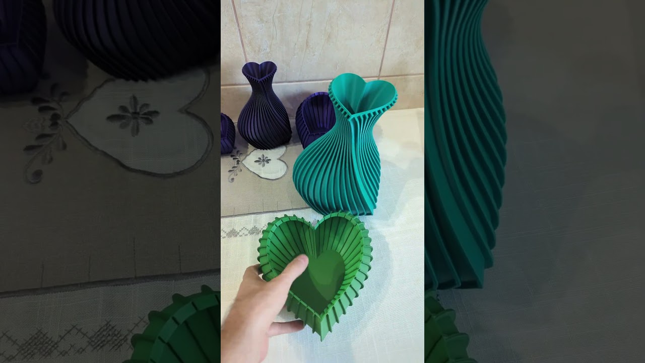 Oops! 3D Printed a Green Heart Pot by Mistake, Then Nailed the Teal One! 💚➡️💙