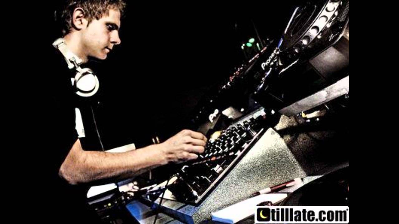 Maxime Dangles - Manyflexy (Original Mix)