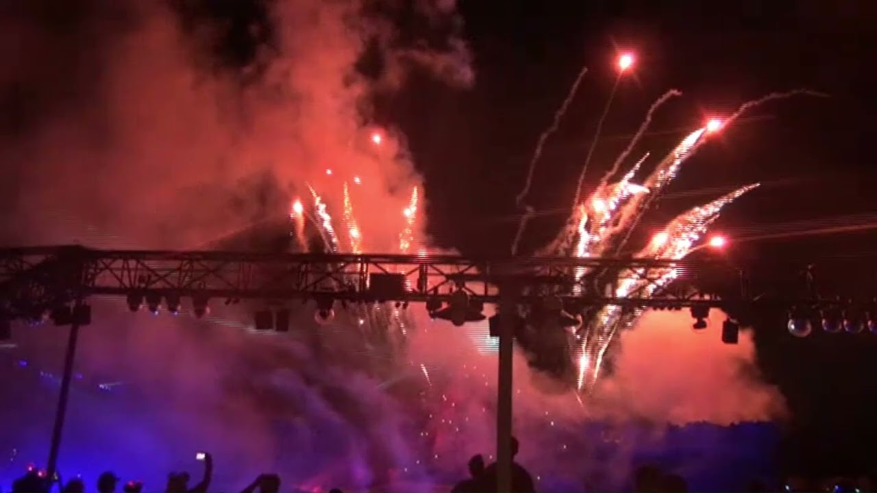 DHS Fantasmic 2015 16 09