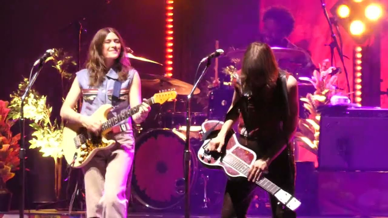 Larkin Poe 
