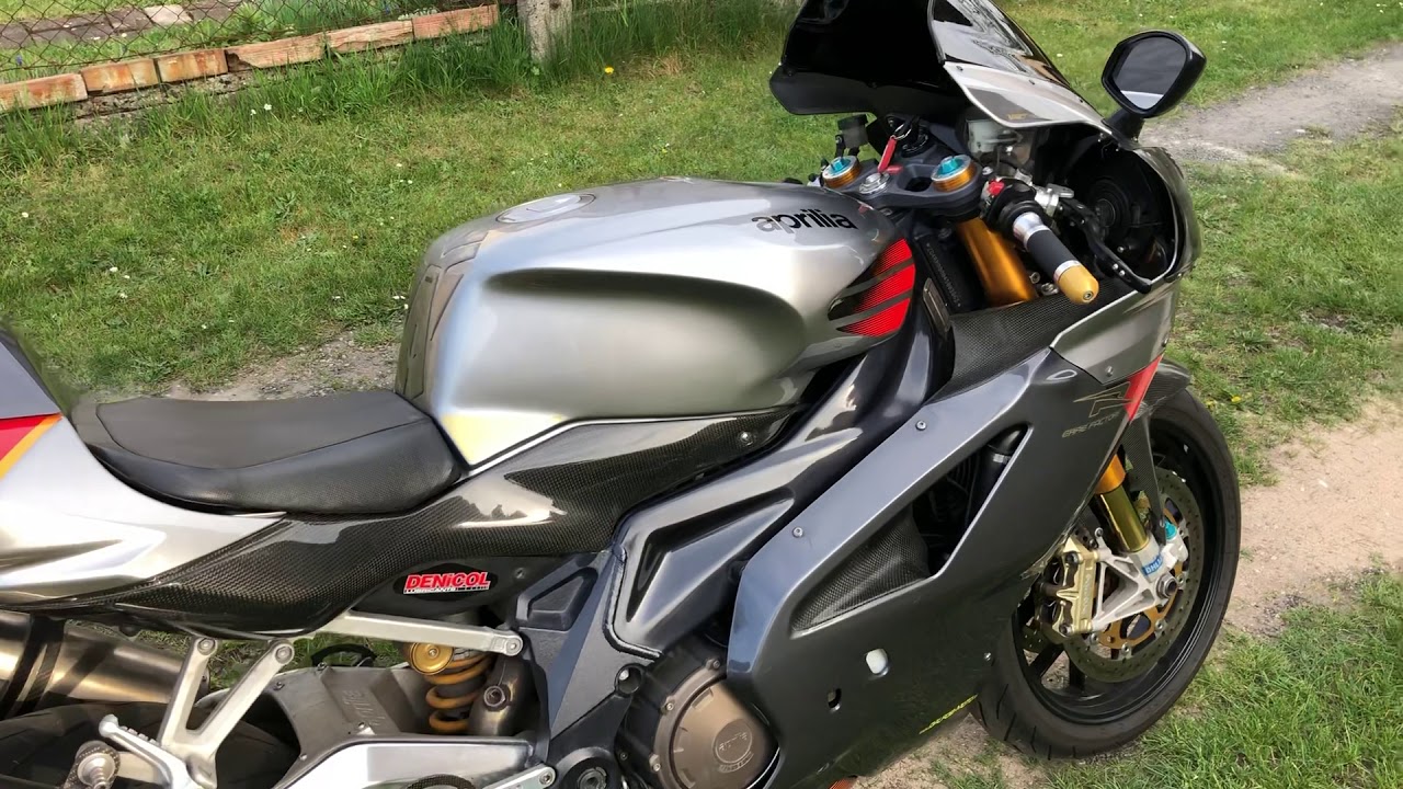 Aprilia RSV 1000 R factory rv. 2005