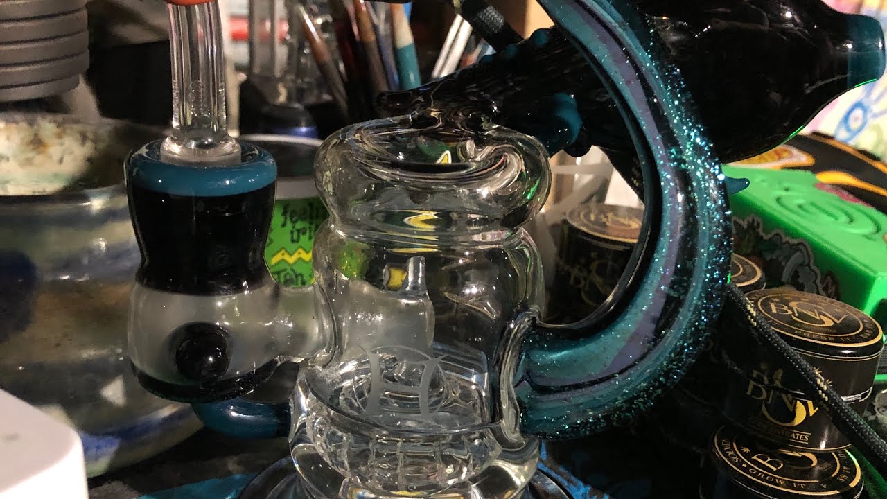 The Smoke Session Live : Wake n Bake with the old Huffy Glass rig