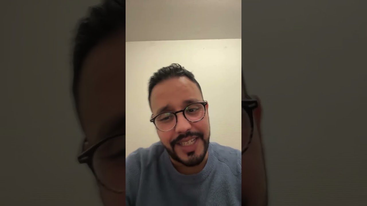خر—-ياشي يقول  بانه لا يوجد جزائري متحصل على الباك للأسف شعب المغربي لا زال متاخر