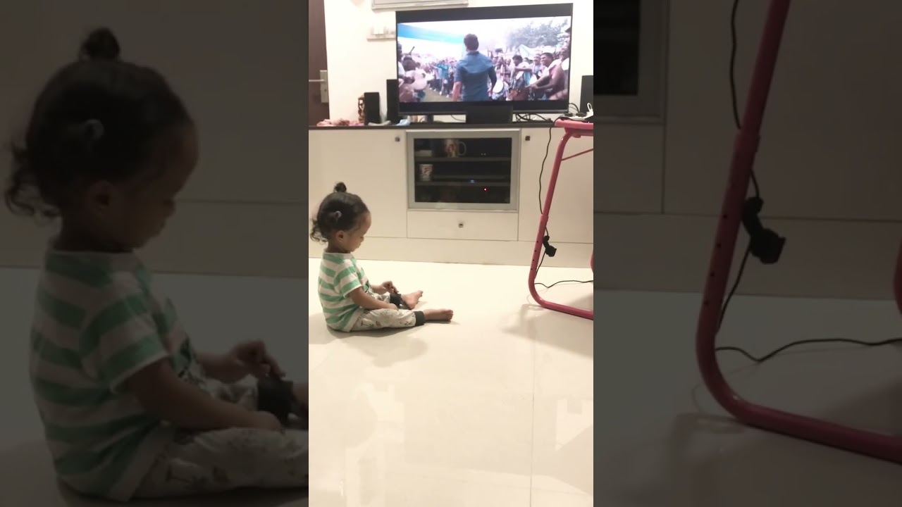 That fan boy moment #vijay #vijayfans #thalapathy #thalapathyvijay #kids