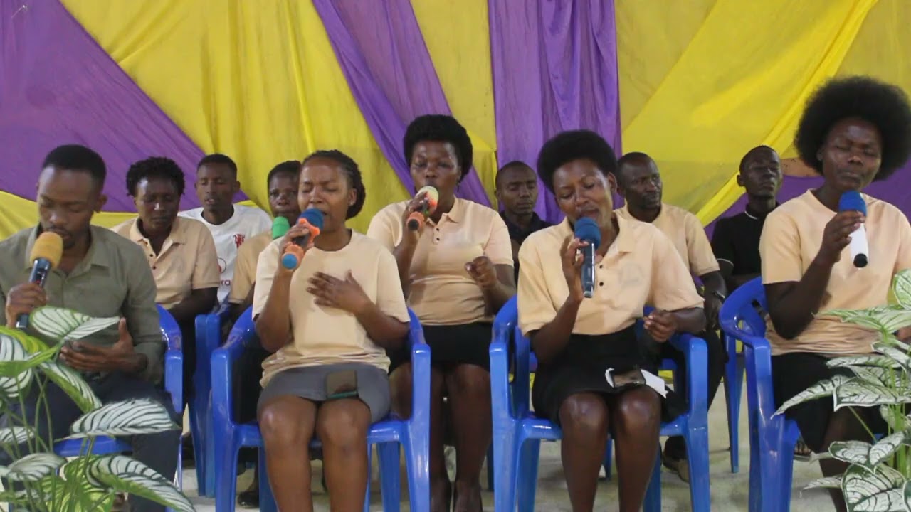 WORSHIP MEDLEY // KAZO MIRACLE CENTER CHURCH CHOIR