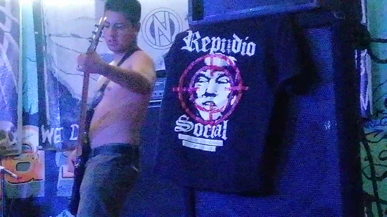 REPUDIO SOCIAL @ FORO CULTURAL VIEJA SCUELA (M&Eacute;XICO)