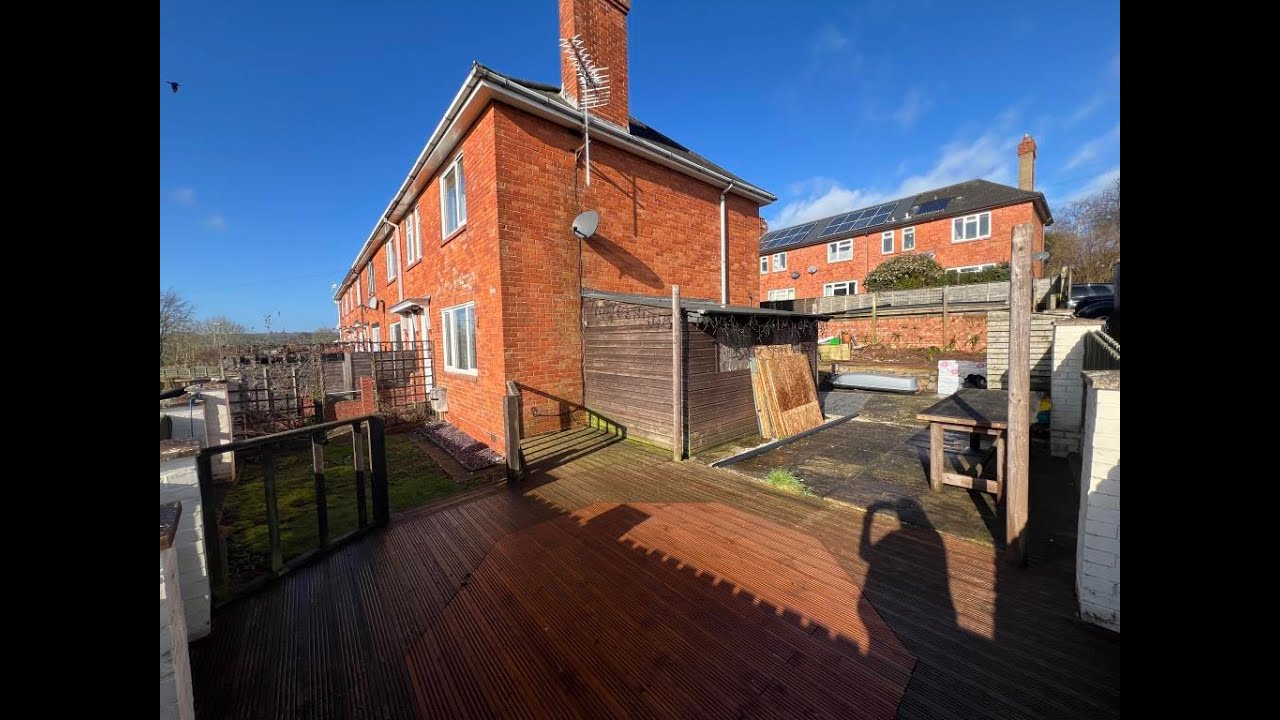 63 St. Andrews Estate, Cullompton, Devon, EX15 1HY &ndash; March 2025 Auction