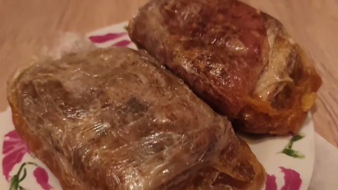 Garda gaļina uz maizes.  Вкусное мясо для бутербродов.
