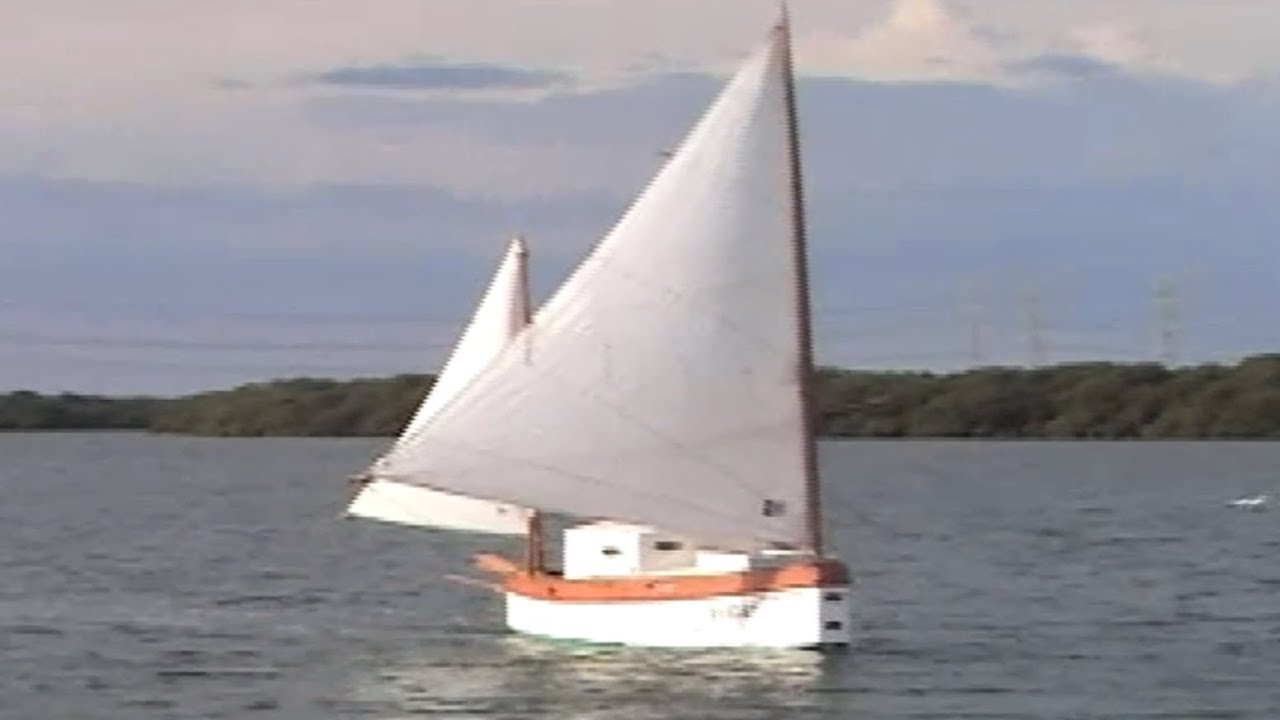 Bolger Micro PALOMA BLANCA sailing Barker Inlet, November 2011