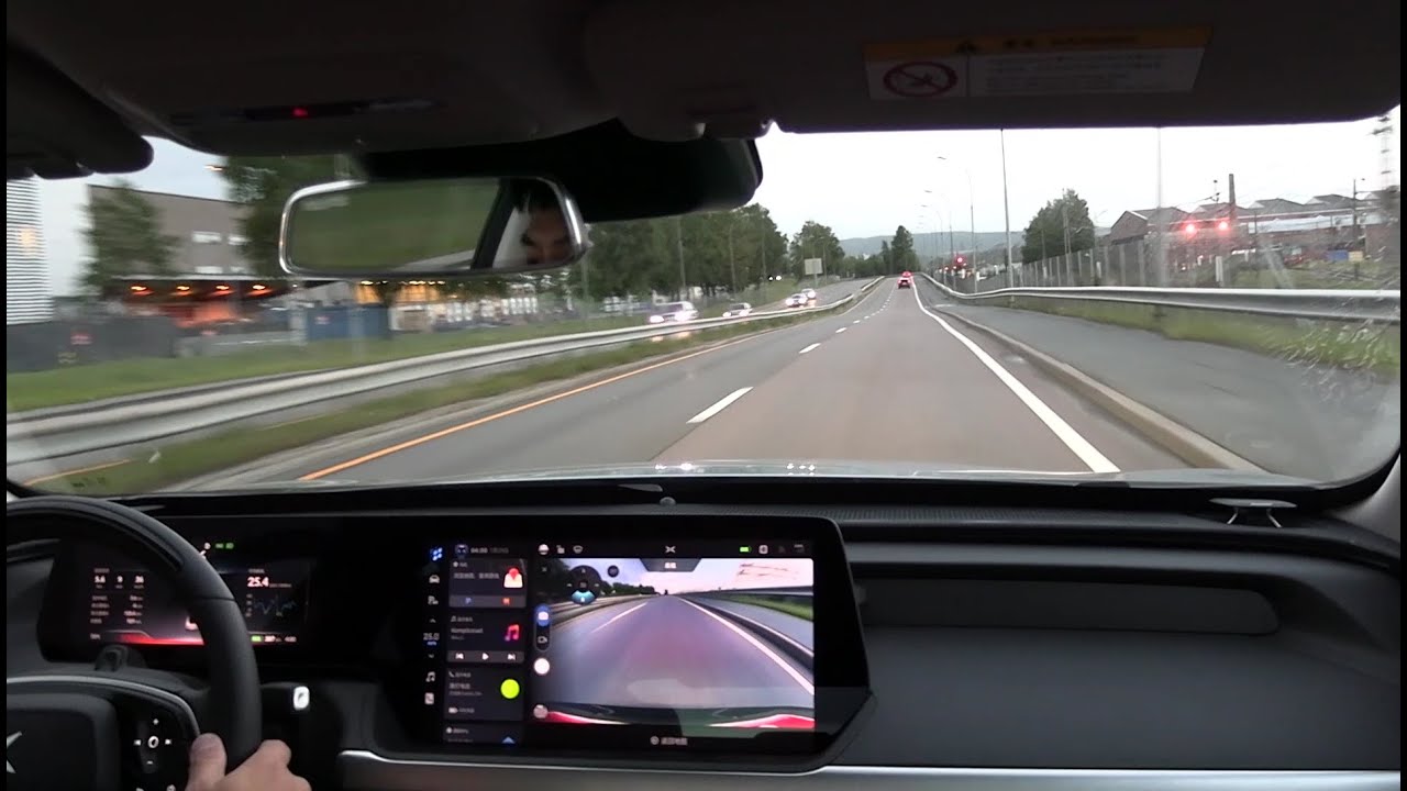 Xpeng P7 Performance driving test