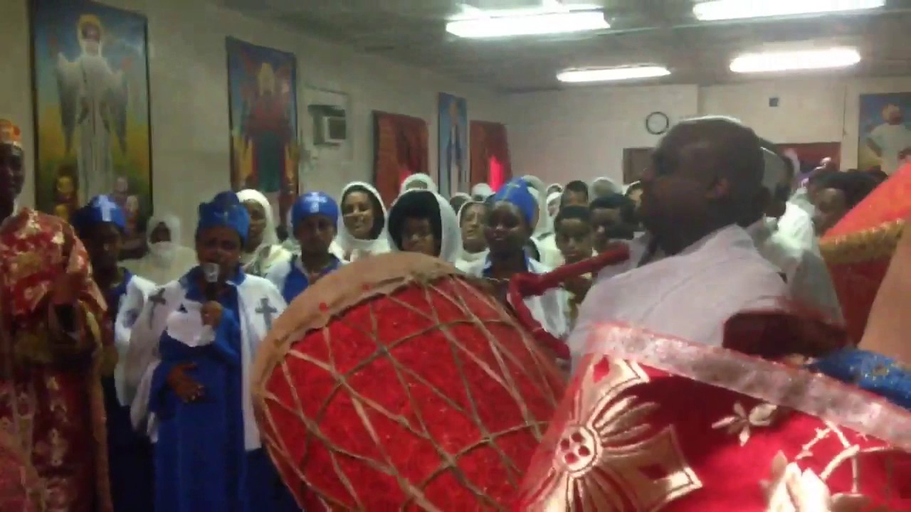 Amazing kebero performance by kesis berhanu