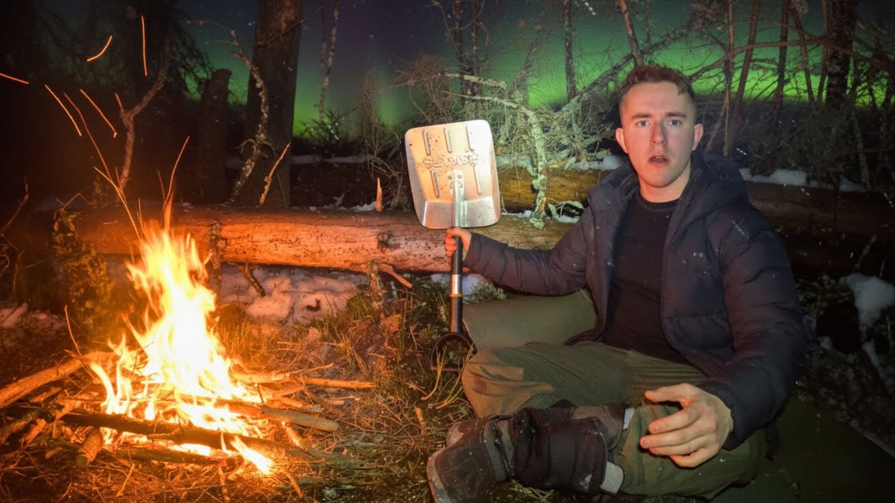 Bushcraft: Solo Winter Camping Deep in Sweden's Forest