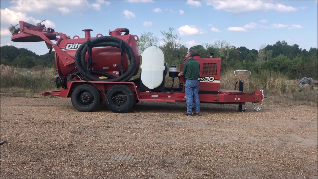 2014 Ditch Witch FX30 - 800 - Equipment Demonstration