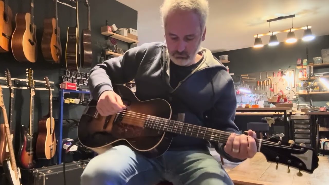 1941 Epiphone Coronet 