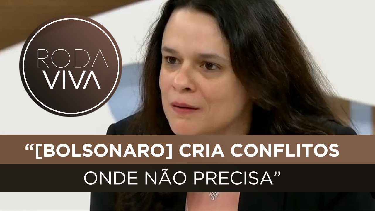 Janaína Paschoal responde se há risco de Bolsonaro não concluir mandato
