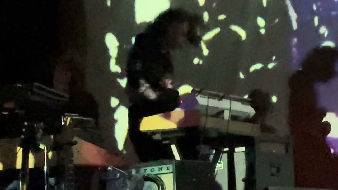 BadBadNotGood w/ Ian Fink and Dez Andr&eacute;s 