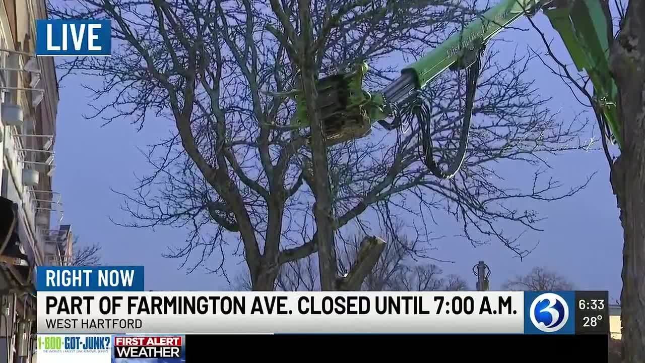 VIDEO: Crews close portion of Farmington Ave. in West Hartford