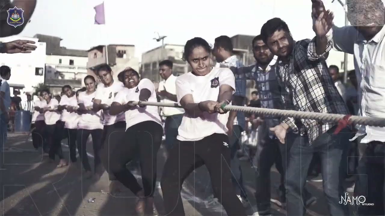 surat police organised #rassa khench in #surat    #suratpolice
