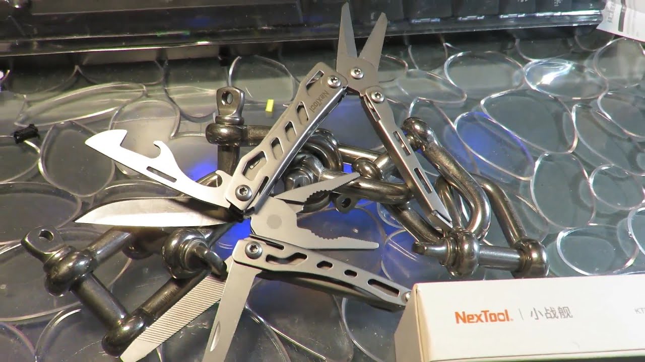 NEXTOOL Mini KT5022 Flagship 10-in-1 Multi-Tool : Best EDC Keychain Multi-Tool ?