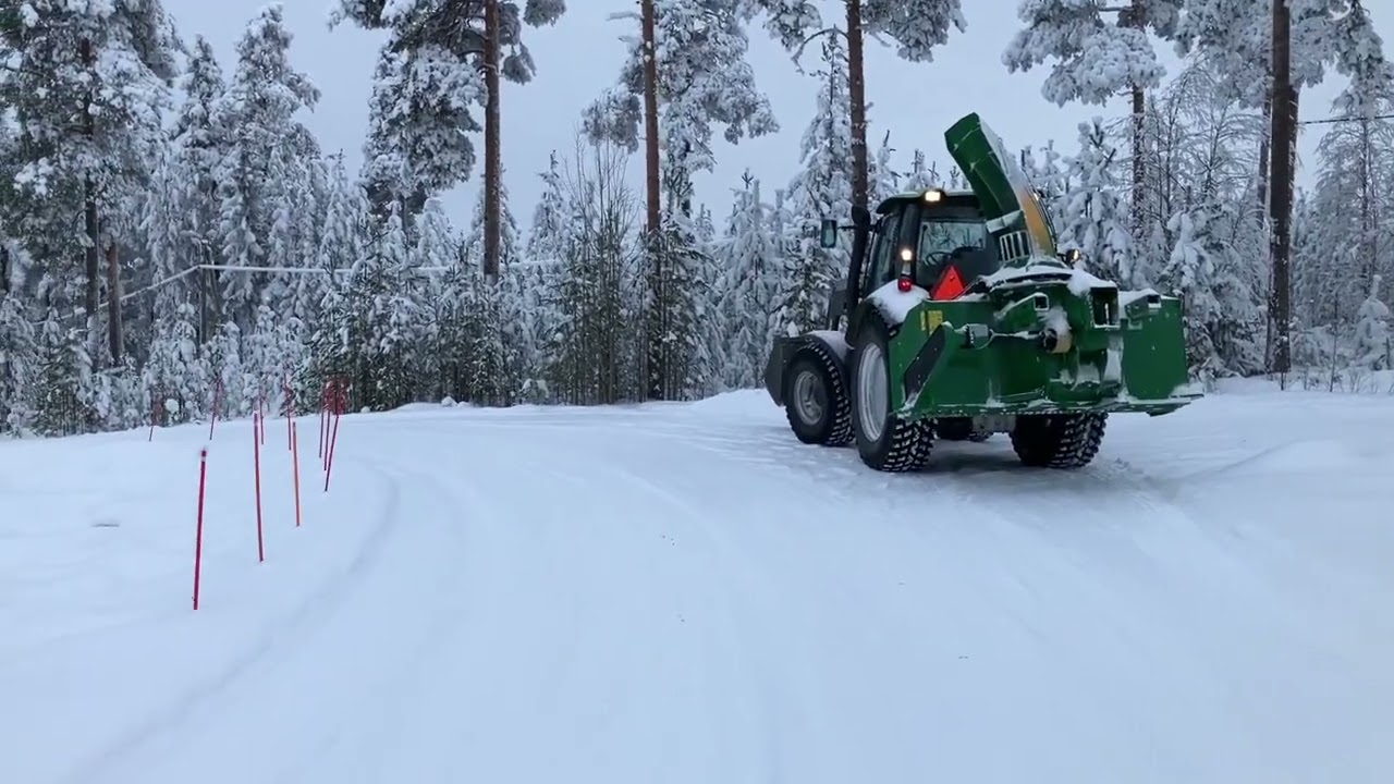 Golf course maintenance in Finland. Tehdään kesää rangelle. Let's speed up the arrival of summer.