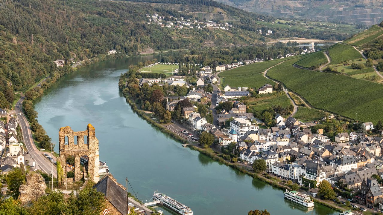 Wandelen langs de Moezel - Moselsteig etappe 13 - Traben Trarbach-Reil