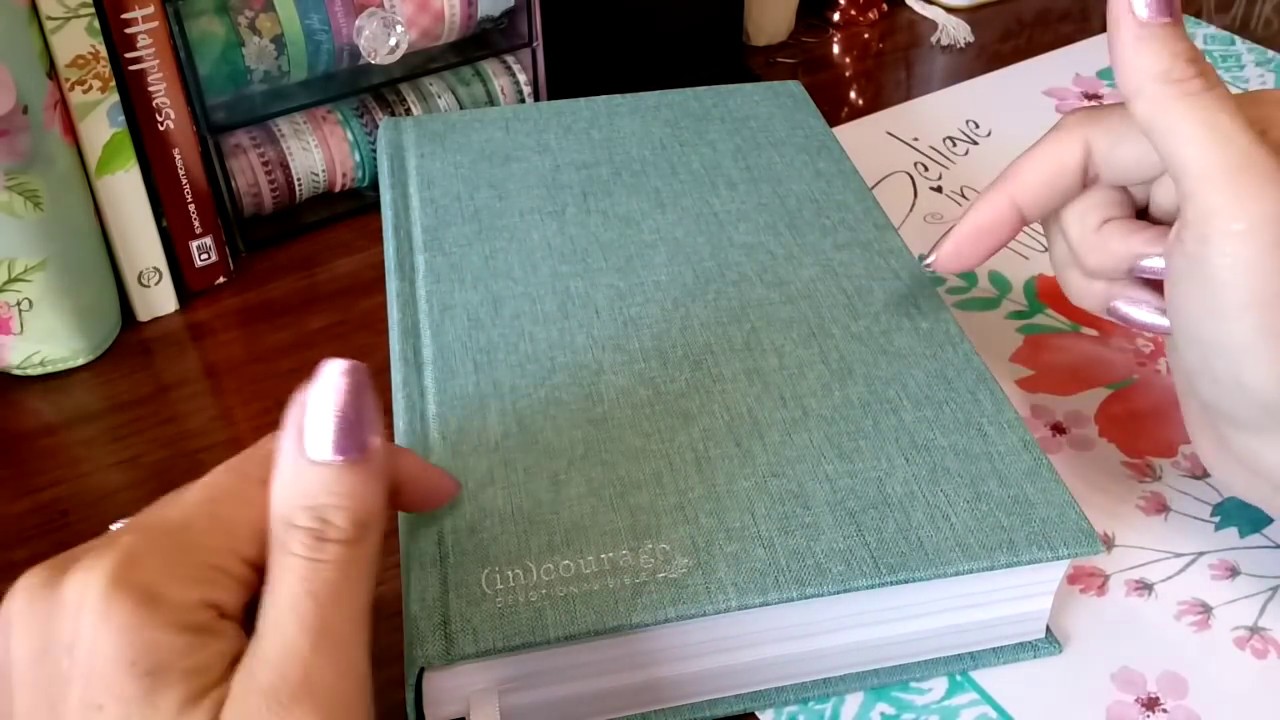 In-Courage Devotional Bible From Holman #Review