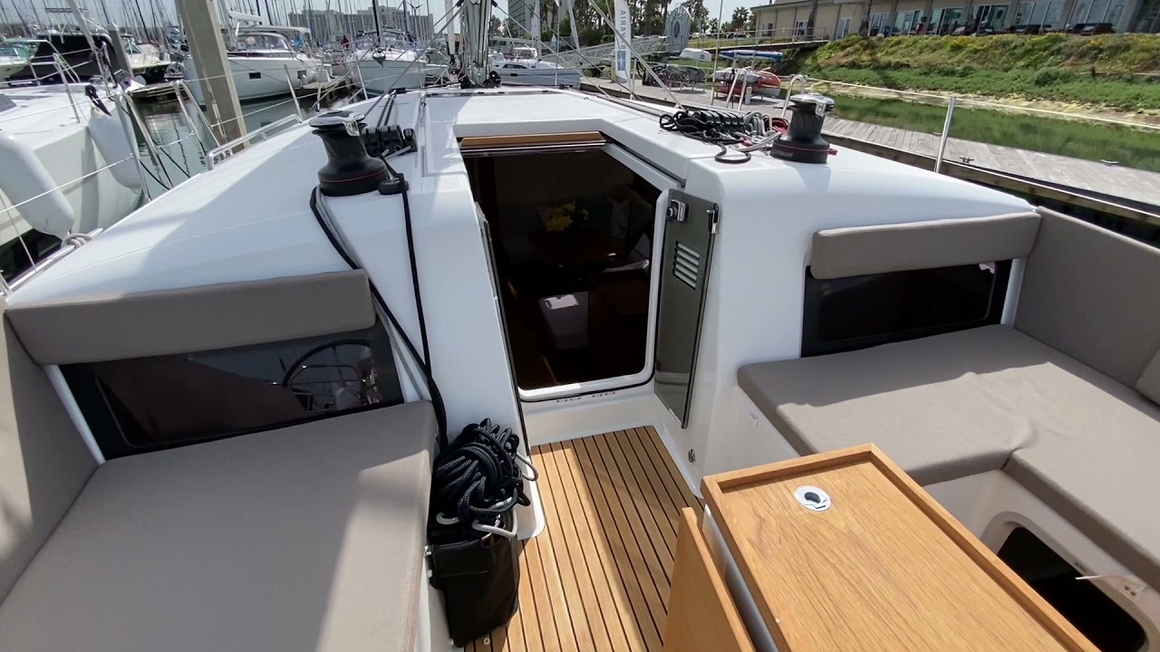 New Jeanneau 490 Sun Odyssey Video Walkthrough Review in San Diego, California By Cruising Yachts