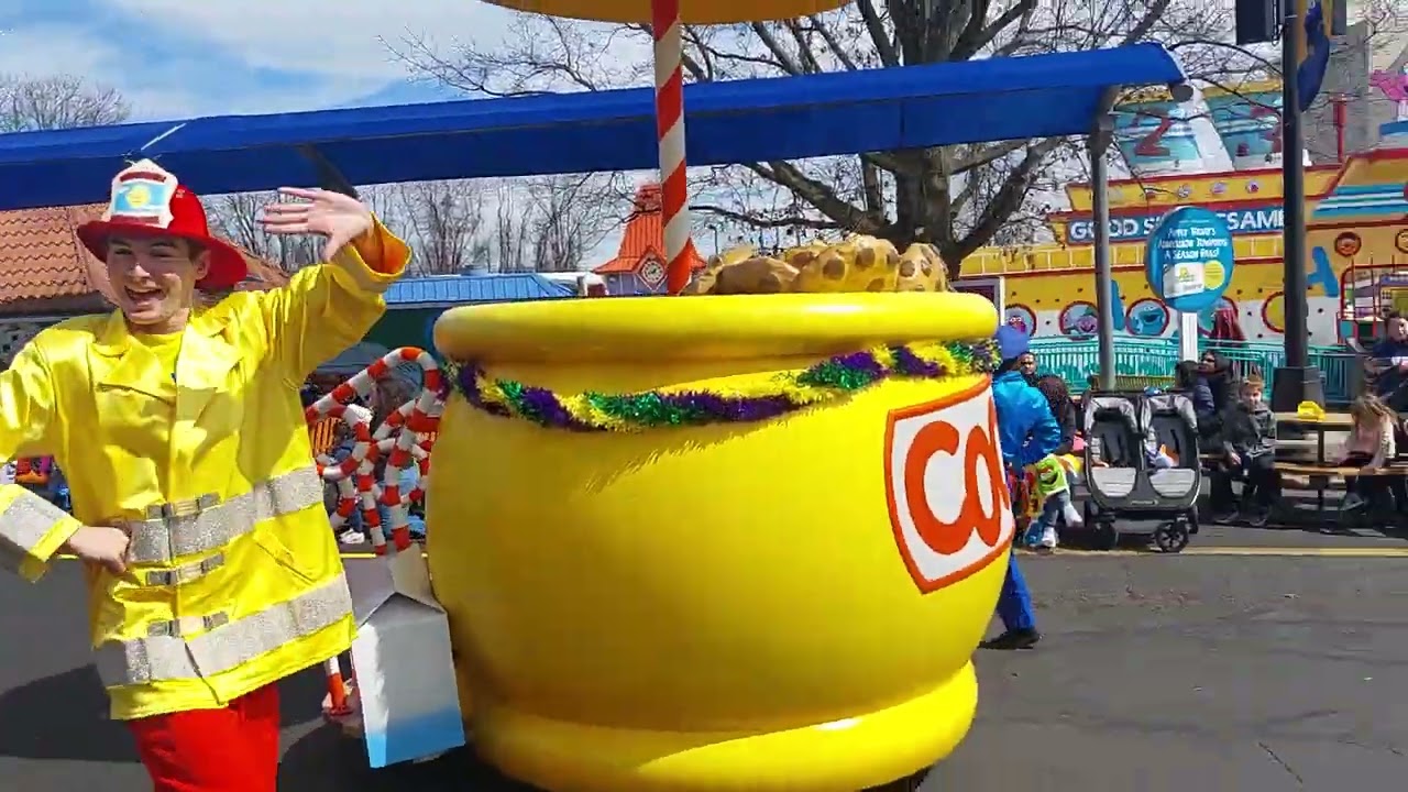 Mardi Gras Street Party Parade at Sesame Place Sesame Street Character's Super Fun to Watch 3/18/23