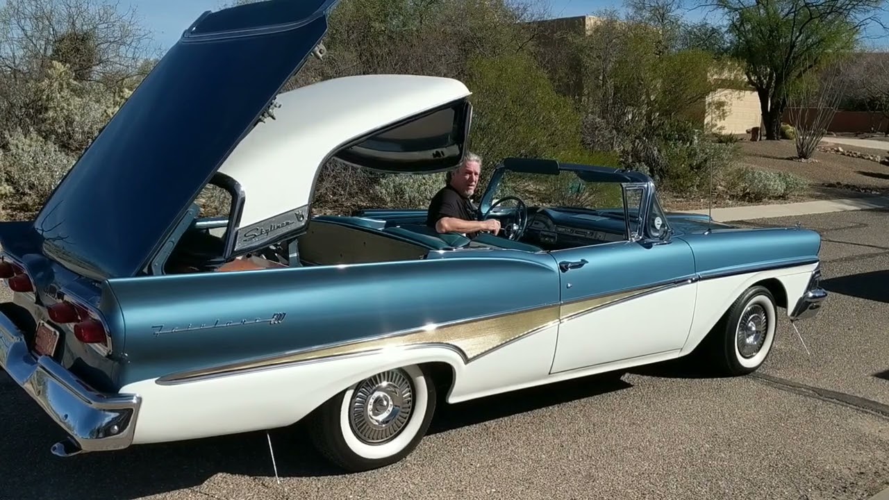 1958 Ford Fairlane 500 Skyliner retractable hardtop