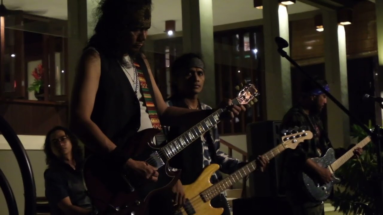Triple Trouble - A Whiter Shade Of Pale Procol Harum Cover