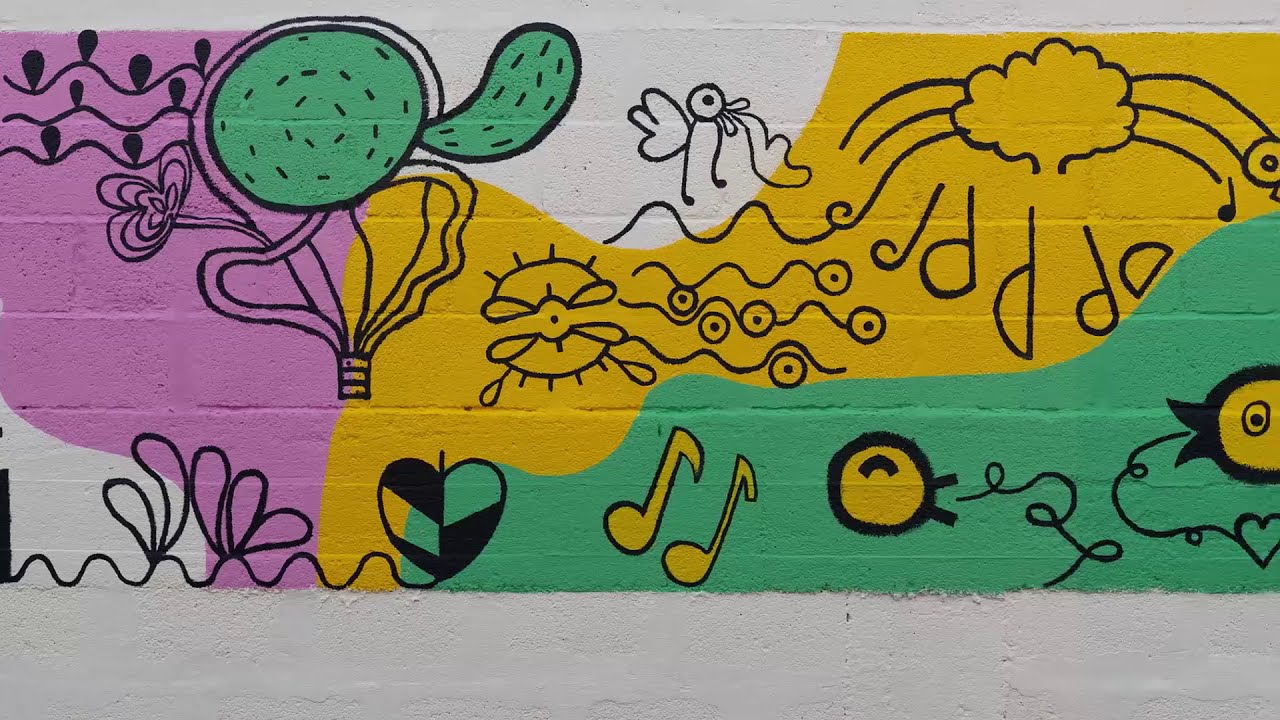 Fresque participative par Aur&eacute;lie Damon &agrave; l'&eacute;cole St Eloi de Tourcoing