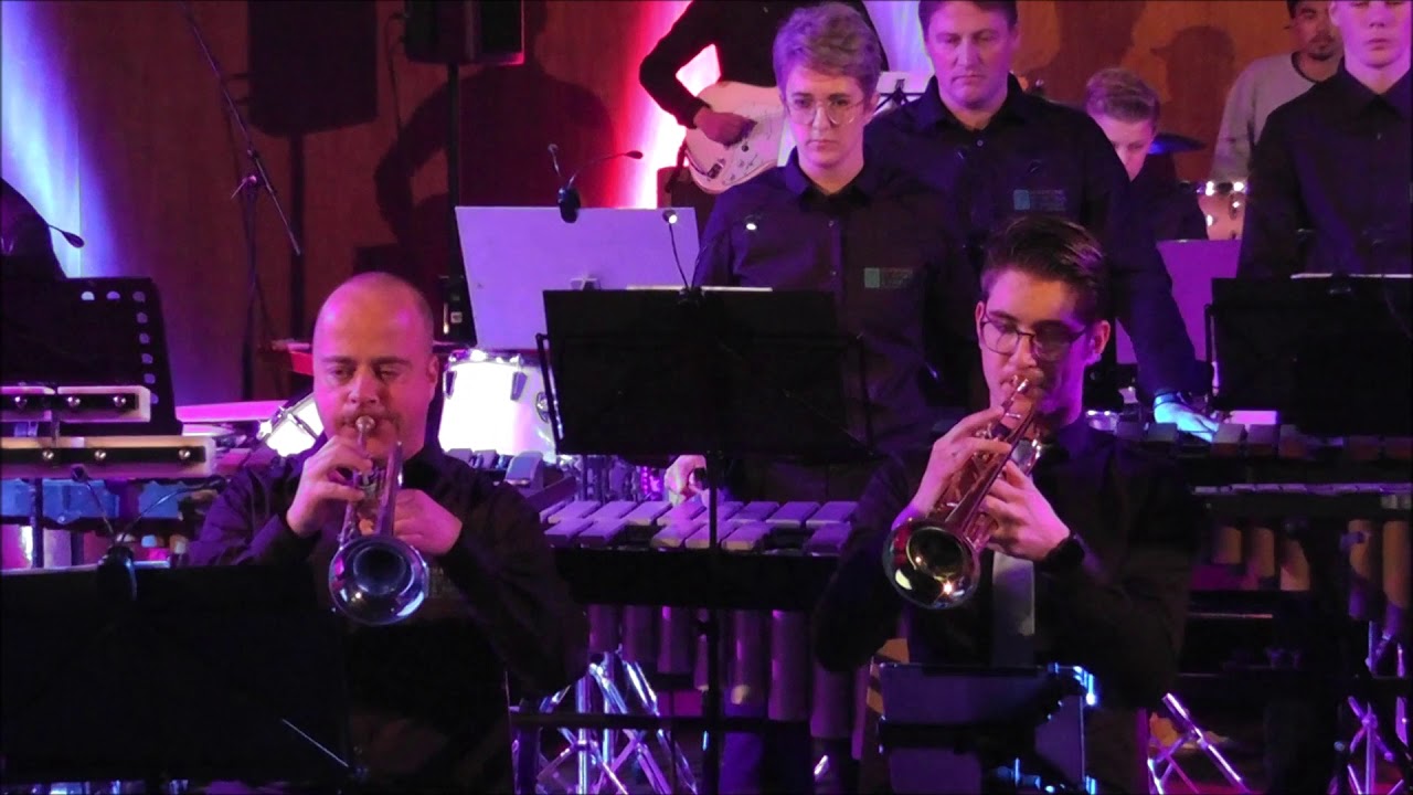 Ecstasy of gold (Ennio Morricone) by percussion ensemble Petrus & Paulus Wolder