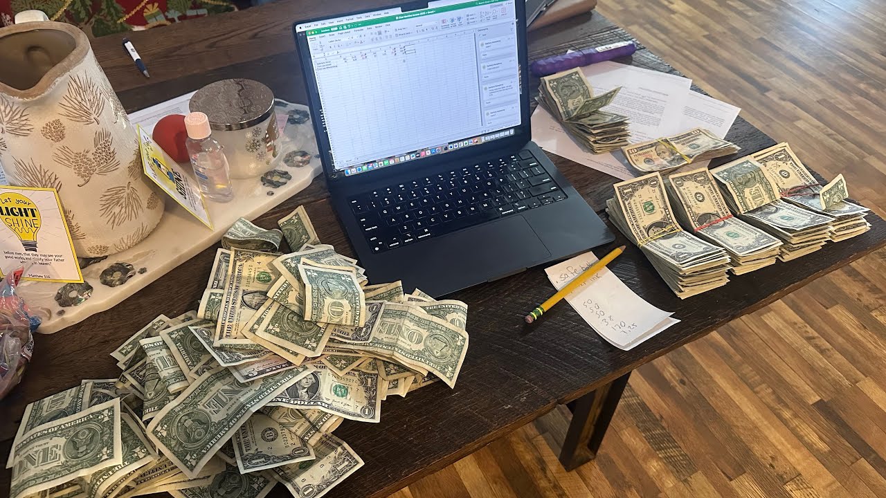 Claw Machine Business Money Management Tips - Excel Spreadsheet Income & Expenses 