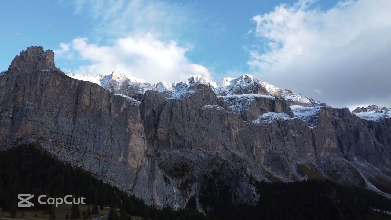 Drohnenaufnahmen 4k Gr&ouml;dner Joch - Dolomiten