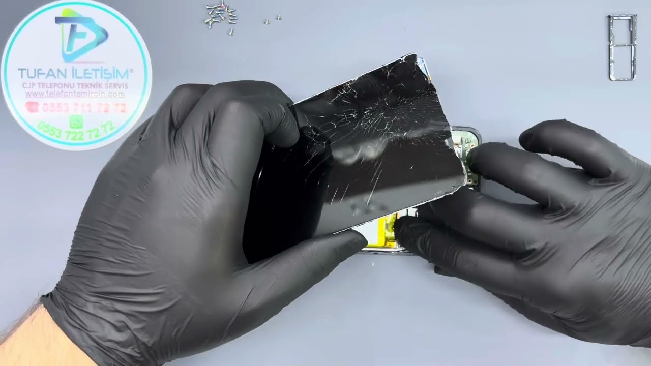 Oppo A60 Ekran Cam Değişimi Nasıl Yapılır?