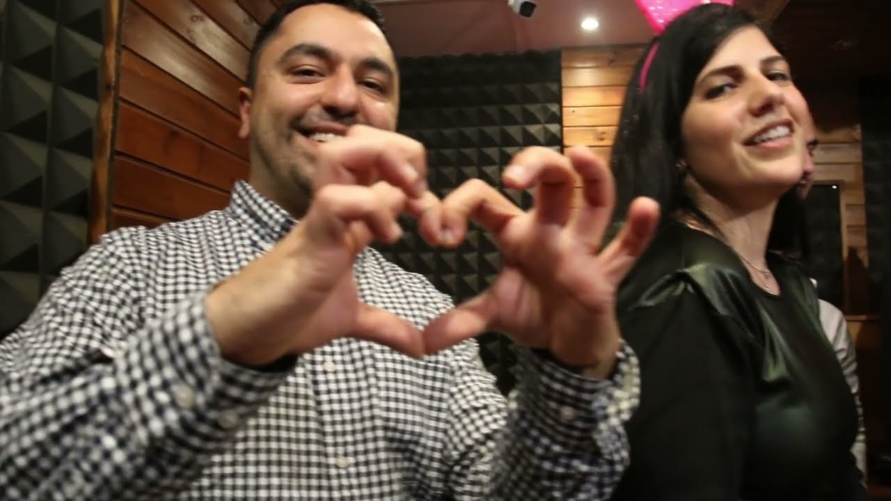 קליפ משפחתי ליום הולדת 60 - בהפקת אולפני קליפ נולד - שיר במתנה