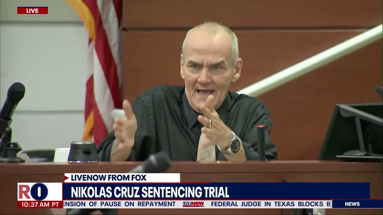 Parkland shooter Nikolas Cruz's neighbor: 'Something was off' with 'unattractive' boy