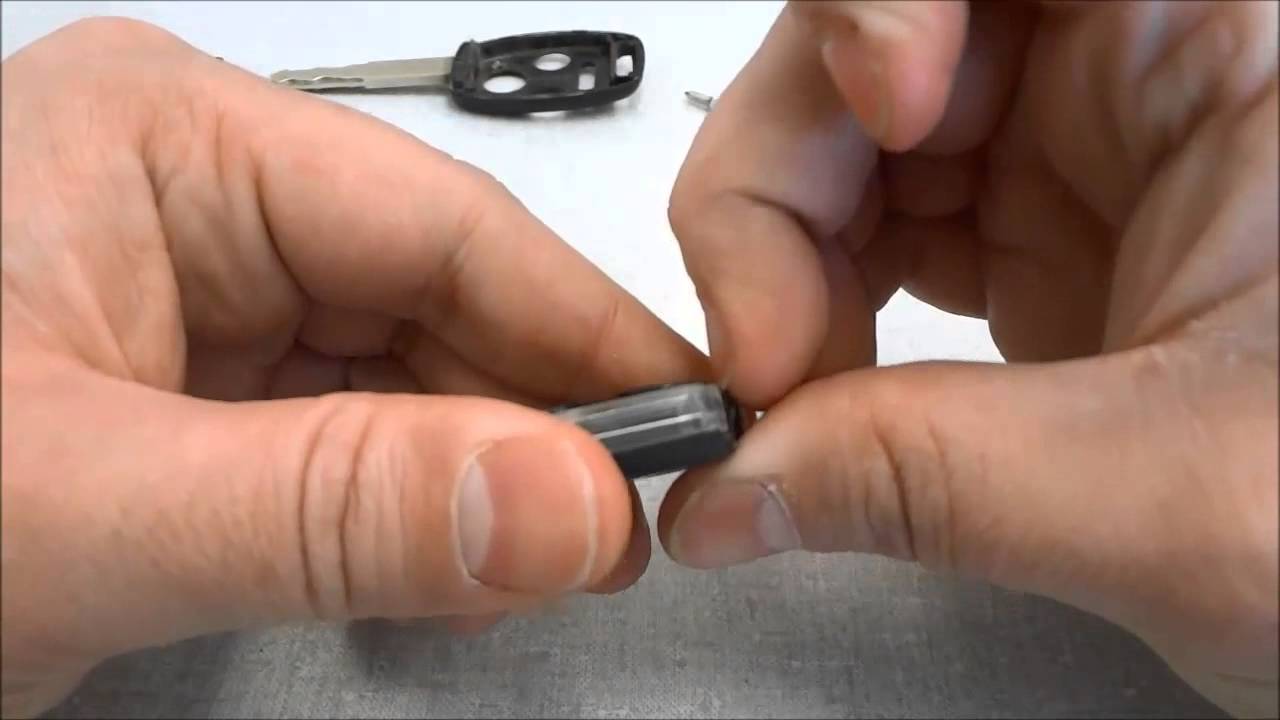 How To Replace A Honda Pilot Key Fob Battery (2009-2013)