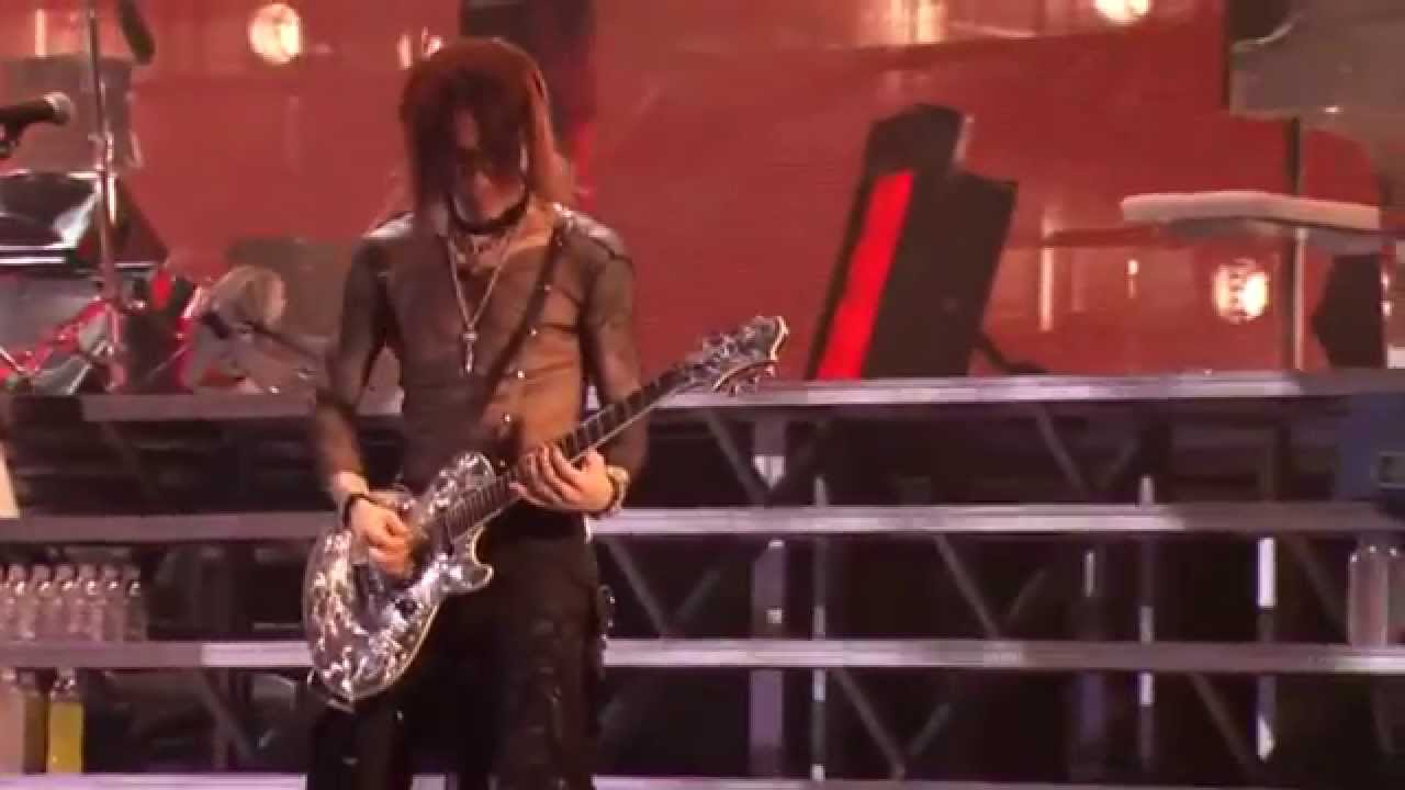 BABYMETAL with X JAPAN - 紅月 AKATSUKI