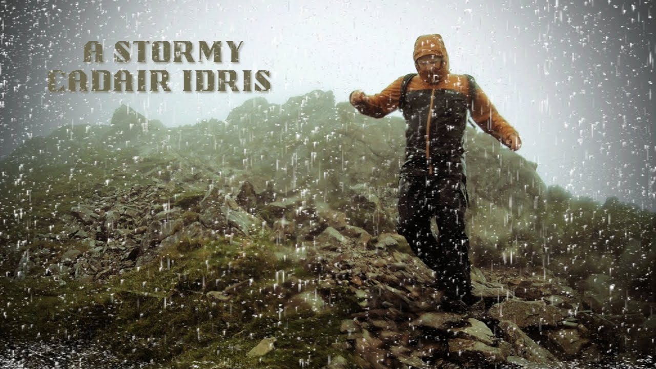 Getting Caught In A Storm Solo Hiking In Snowdonia Wales - Heavy RAIN and WINDS