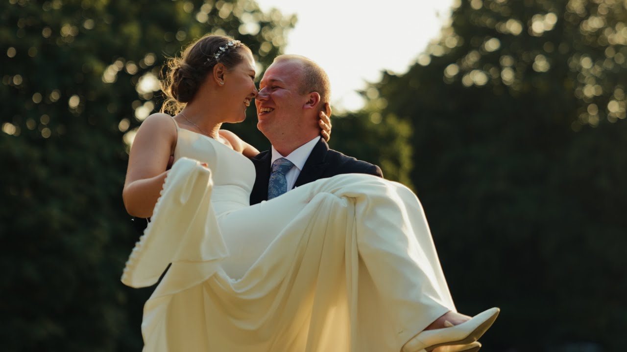 Abi + Matt (Romantic Summer Wedding @ Holbrook Manor) - Shot on Lumix S1II & S1RII
