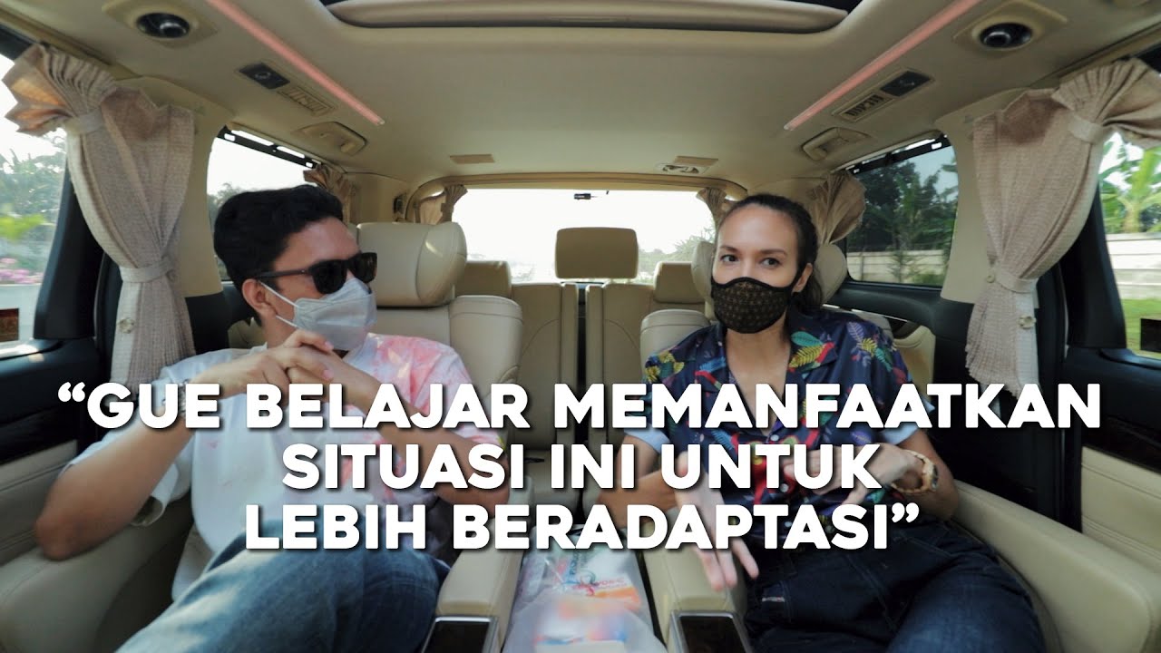 Ngobrol Bareng Nadine Chandrawinata