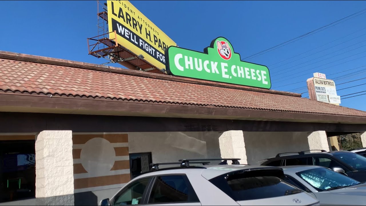 Legacy Store Tour: Chuck E. Cheese Northridge, Ca