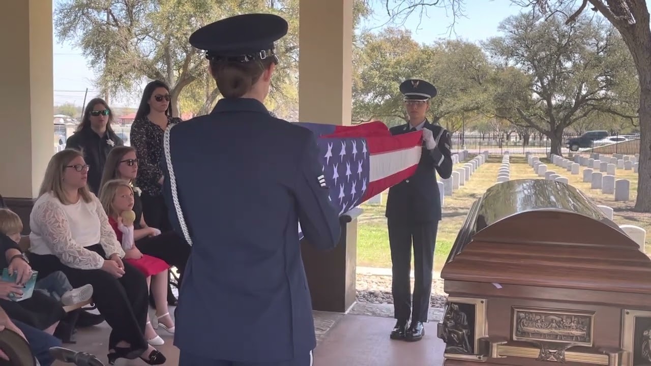 21 Gun Salute/Taps & Folding of the Flag