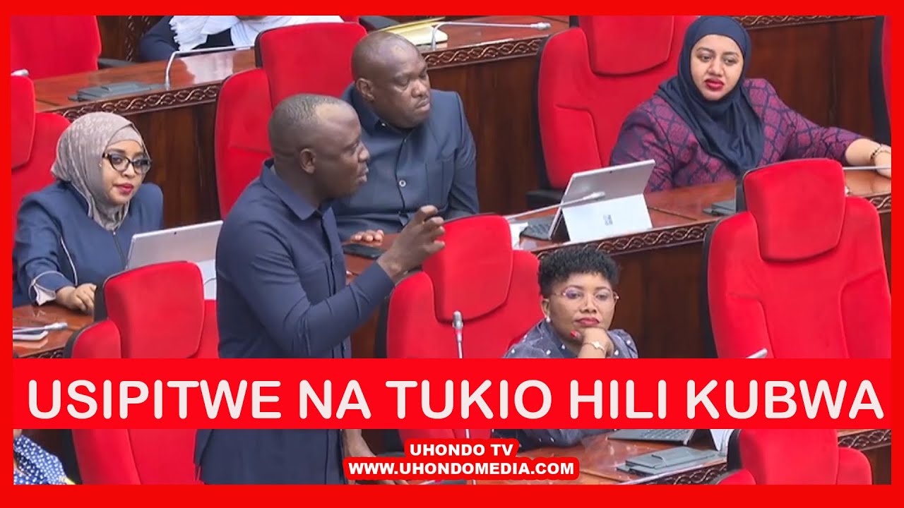 TUKIO KUBWA LAIBUKA BUNGENI,TAZAMA MBUNGE ASHUSHA NONDO NZITO MBELE YA WAZIRI MKUU''HII NI DHAHABU''